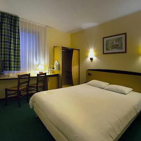 Hotel Campanile Prime - Stare Breslavia