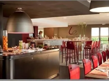 Hotell Campanile - Stare