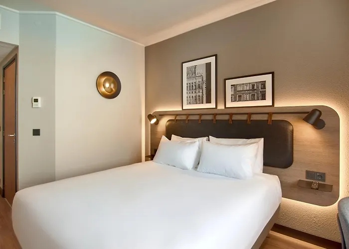 Hotel Campanile - Stare 3*