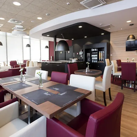 Campanile Prime - Stare Hotel