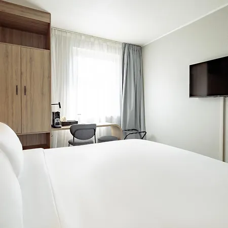 Campanile Prime - Stare 3* Wrocław