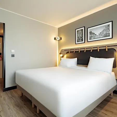 Campanile Prime - Stare Hotel 3*