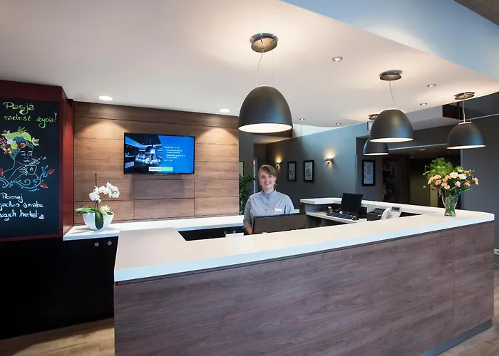 Hotel Campanile - Stare 3*