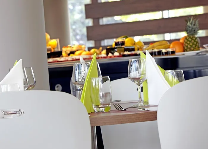 Campanile - Stare 3* Wrocław