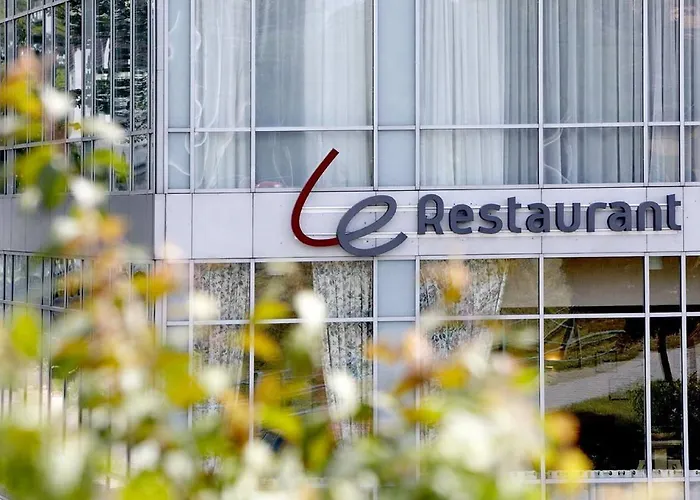 Hotel Campanile - Stare